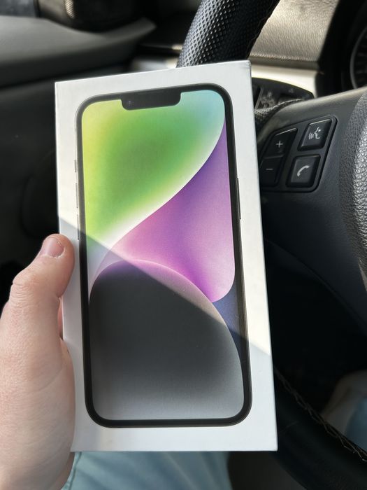 Iphone 14, 128 gb , Apple Watch nike se 40 mm