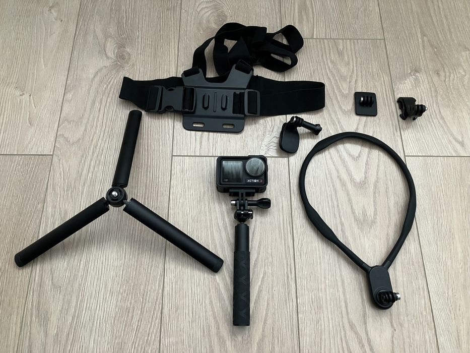 Dji osmo action 4 + карта памет и аксесоари