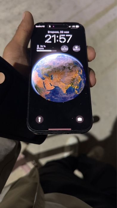 Iphone 16 pro с гарантией