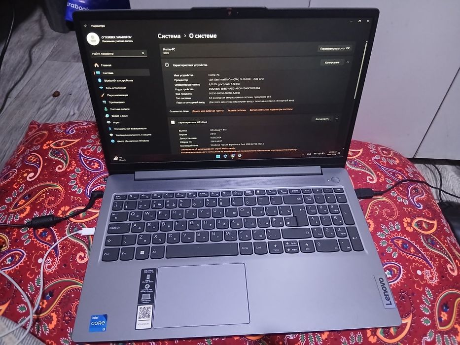Lenovo i5 12450H ddr4 8gb 512 gb m.2