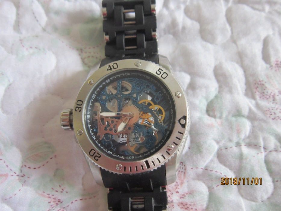 ПОДАРОК МУЖЧИНЕ Швейцарские Механические Часы INVICTA  модель  1257