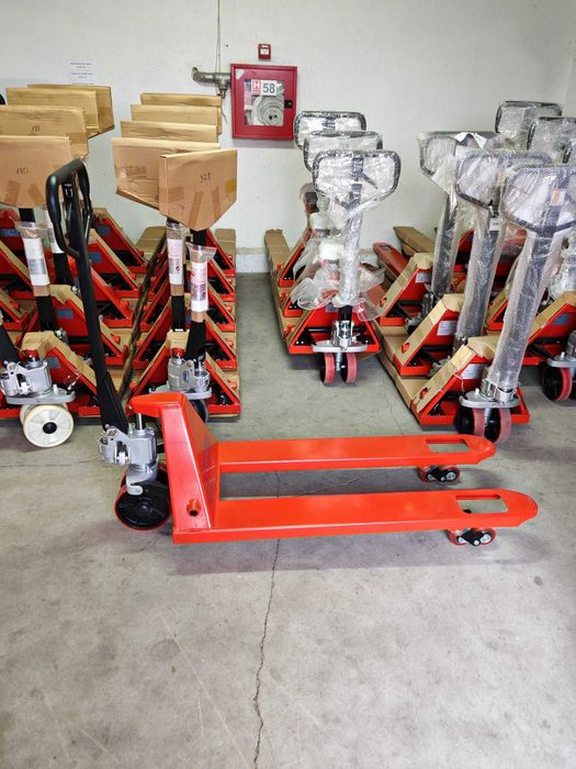 Transpalet / Liza manuala capacitate 3000 kg / 1150mm