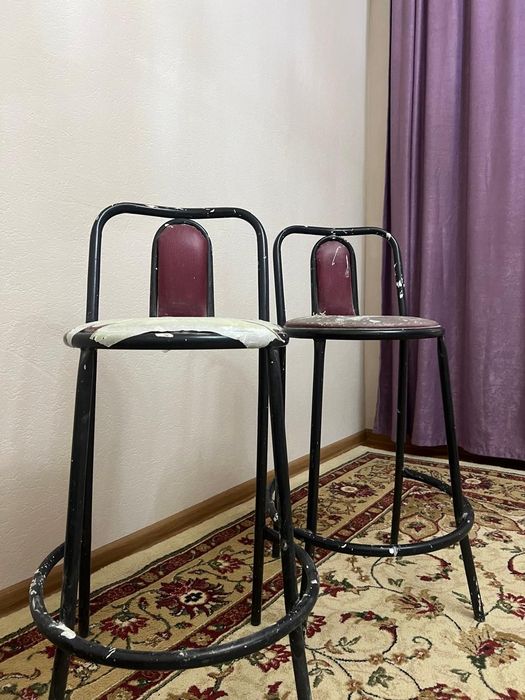 Прадам барный  стул.