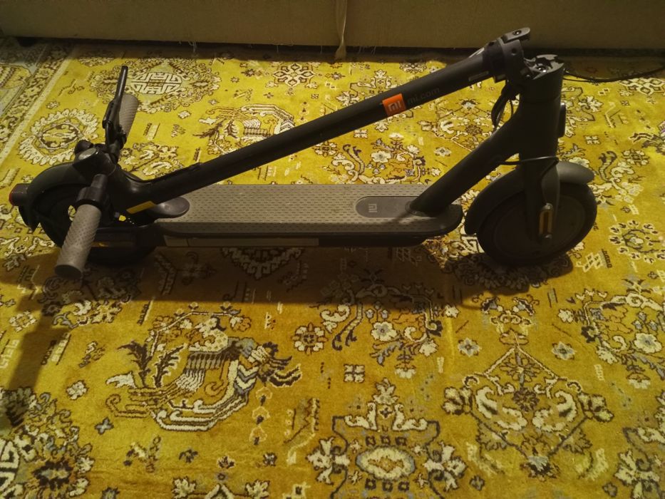 Mi electric scooter 1s