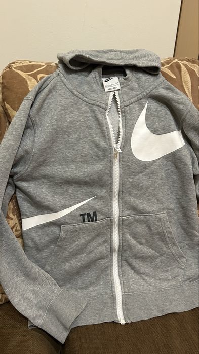 Суитчър nike,оригинален,размер 147-158см