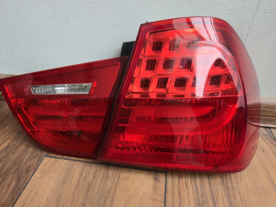 БМВ е90 фейслифт стопове комплект