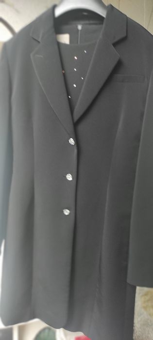 Копринен италиански костюм