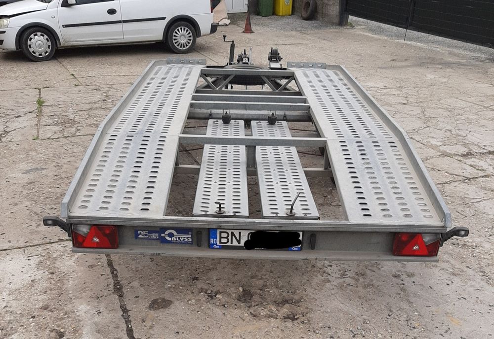 Platforma 4,5m--Blyss,2700 kg