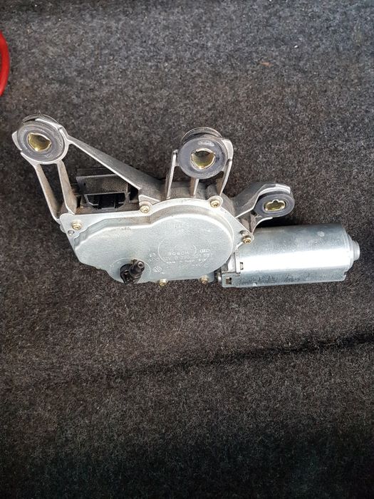 Stop haion golf 4 / motoras stergator luneta