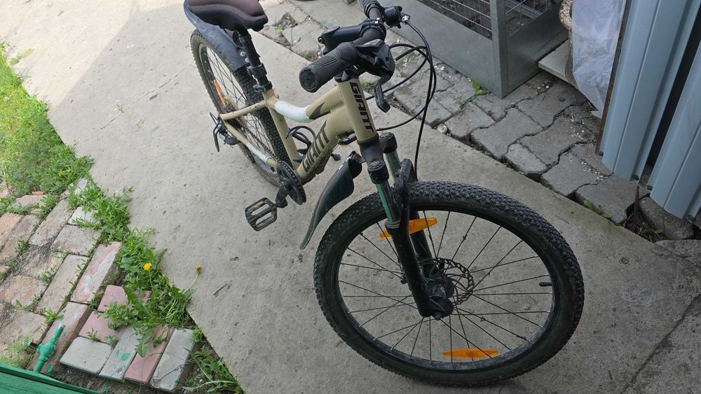 Велосипед Giant 24