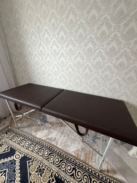 Кушетка для шугаринга