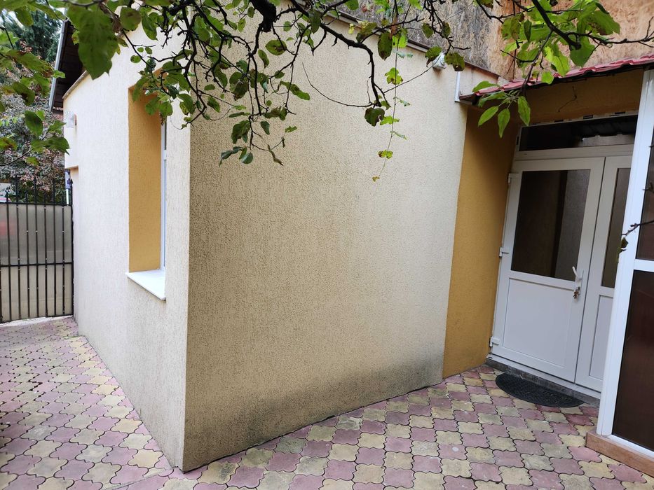 Casa de inchiriat ,  cartier Popa Sapca ,Pitești