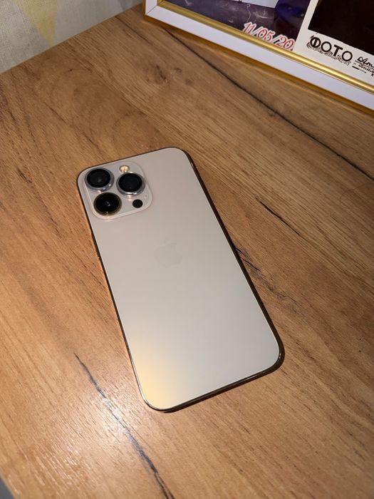 Продам Iphone 13 pro 128 гб