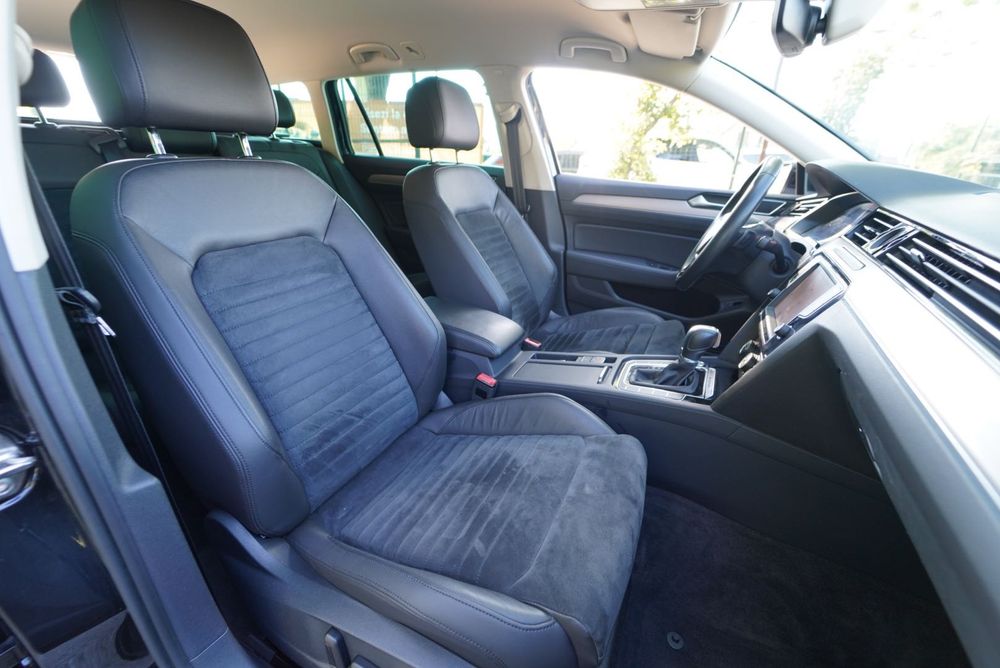 VW Passat FullExtra 2.0 TDI 240CP 4MOTION DSG Highline 220mii KM Reali Garantie 3 Ani Rate 290EUR/Luna