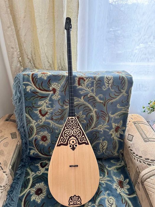 Домбыра сатамын 50000