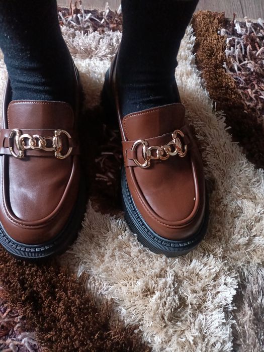 Vând Încălțăminte Damă