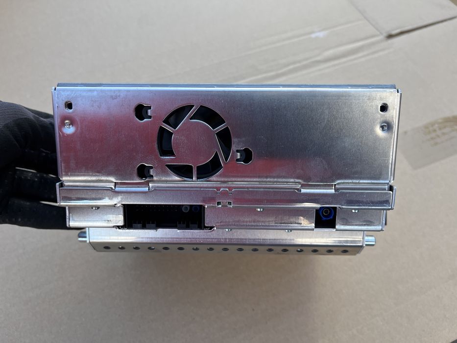 Navigatie / CD Player / Magazie CD Mercedes S W221