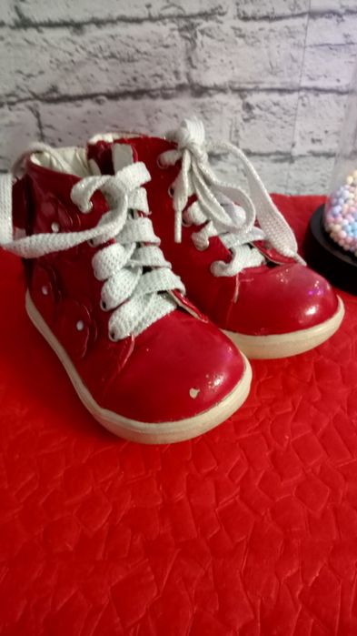 Обувь детская на девочку