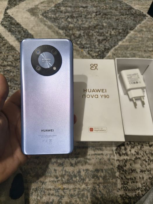 Huawei nova Y90