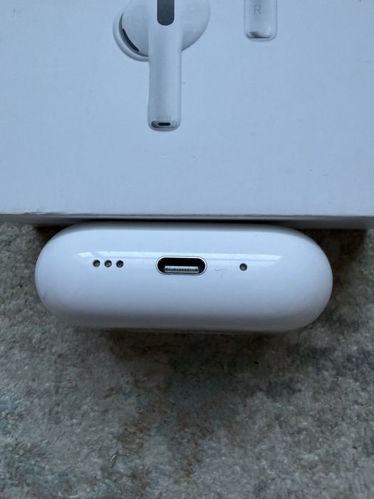 Airpods pro 3 в идеальном состояний