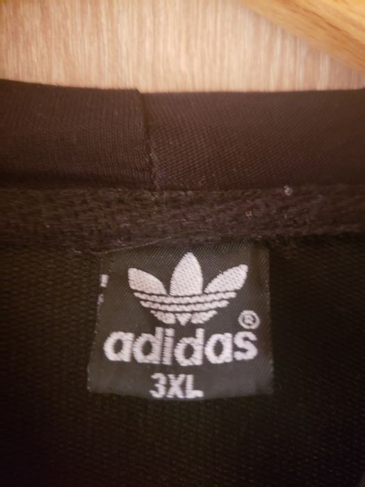 Vând trening damă Adidas