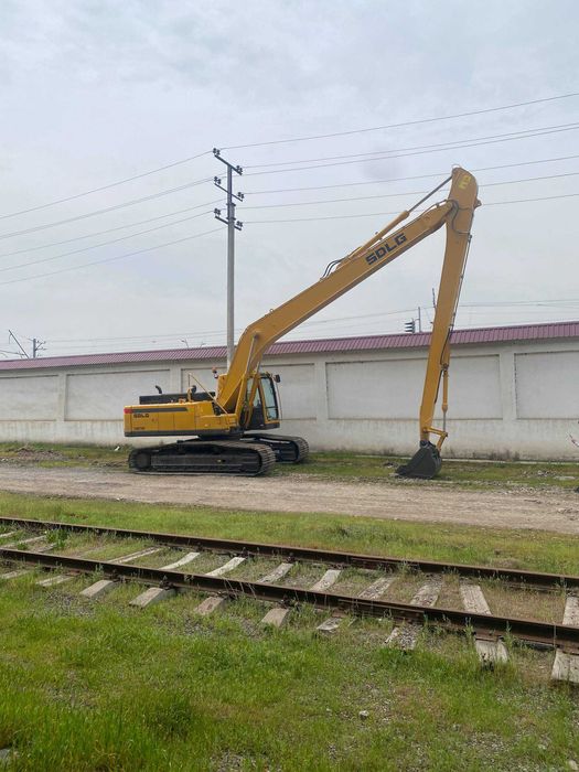 Экскаватор SDLG гусеничный длинострел 16 метров SDLG E6275F