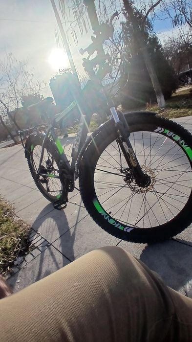 Yangi velosiped sotiladi