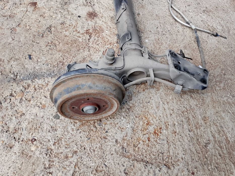 Peugeot 207 Пежо 207 преден заден мост магаре