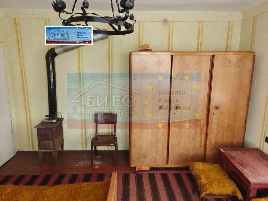 Къща в с. Гърло 150 м² РЗП и двор 1500 м²