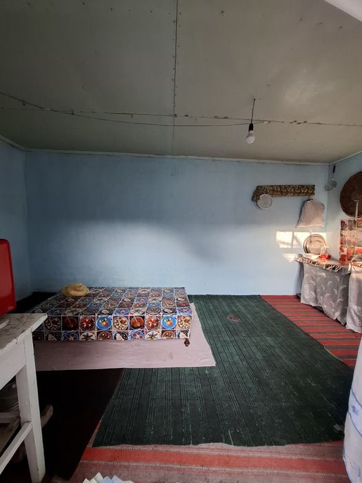 Bulung'ur shahar, Doʻstlik MFY da 8 soʻtixli xovli, 10 ta  xonasi bila