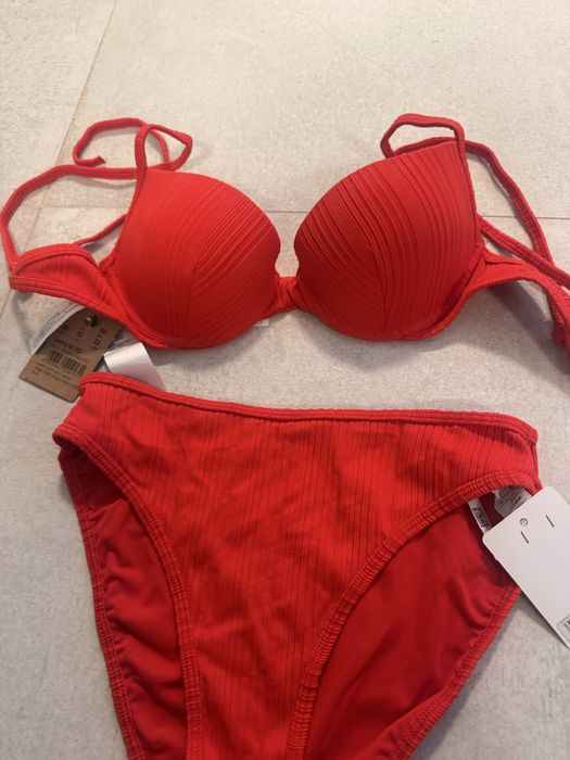 Costum de baie rosu intarit push up marime XS