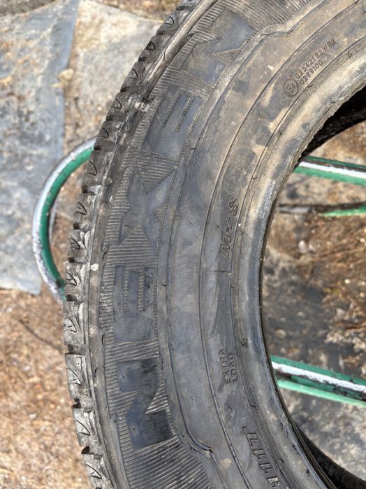 235/70 r17 ca noi 4 buc Nexen