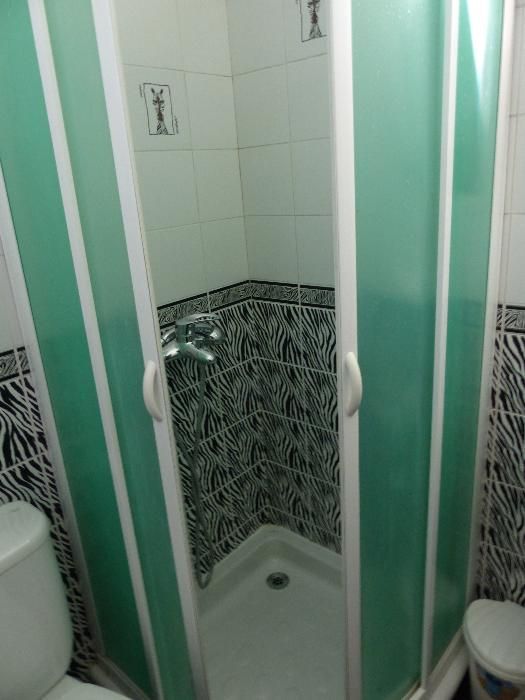 Къща за гости Делфини  стаи апартаменти цялата под наем за празненства