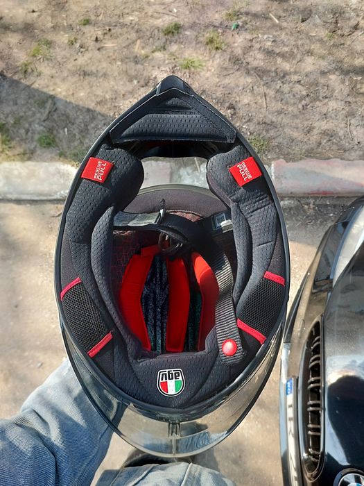 Casca AGV GP RR carbon iridium L