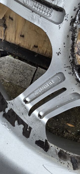 Джанти 16" 5x100 Subaru Гуми 2023 215/65/16 Continental