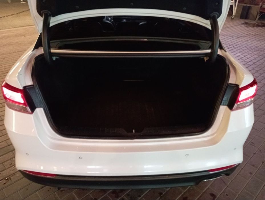 Продам киа к5 срочна