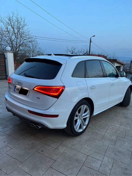 Audi SQ5 BiTDI 326cp