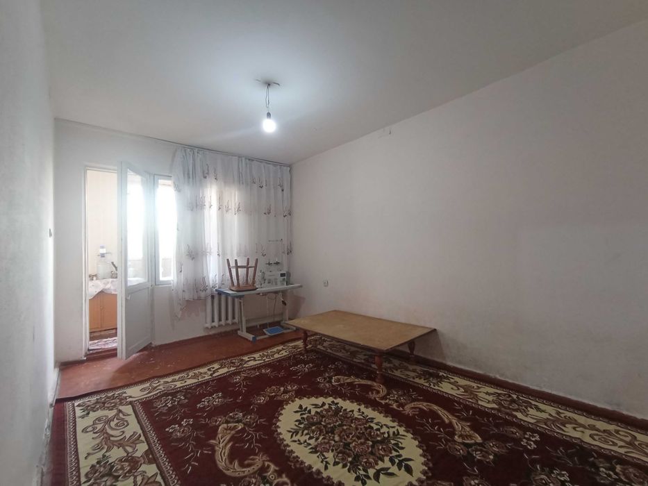 Продается 2 комнатная квартира на юнусабаде 8