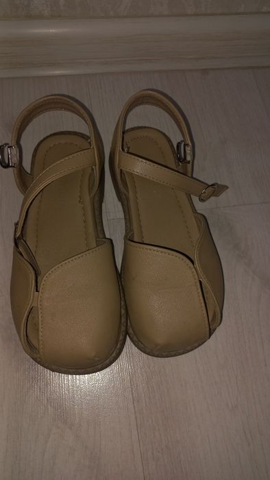 Сандалии детские