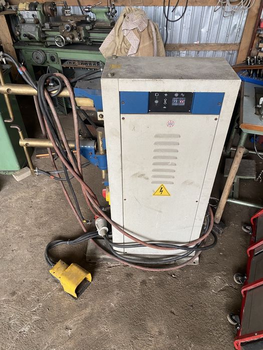 Aparat sudura industrial prin Punctura