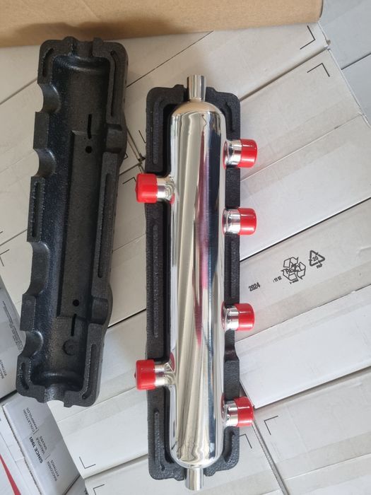 Vând butelie de egalizare  din inox