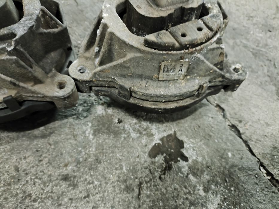 Тампони за двигател за BMW f30 2.0d