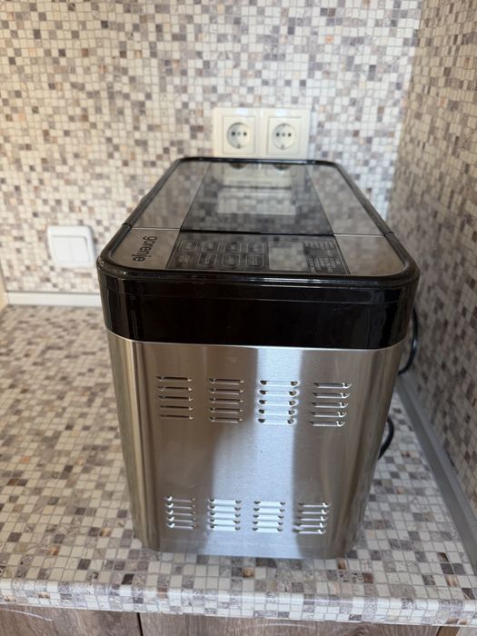 Хлебопекарна Gorenje BM 1400 E