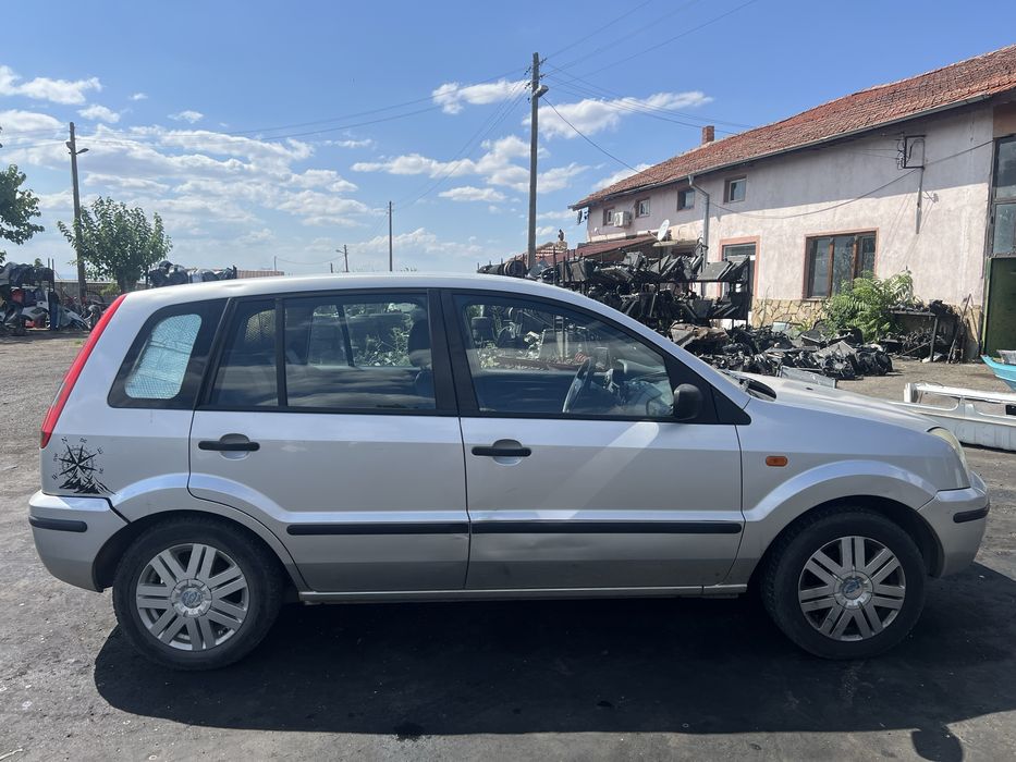 Ford Fusion 1.4TDCi на части
