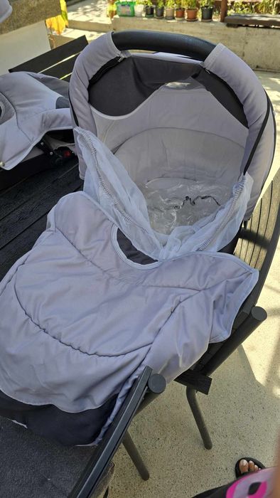 Количка LARGO почти не е ползвана