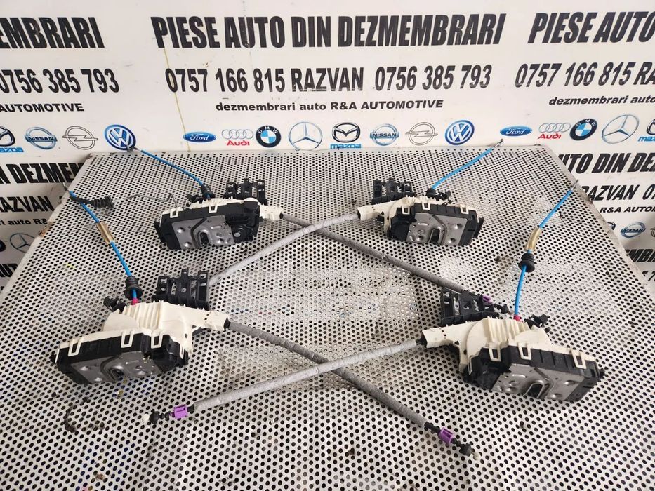 Broasca Blocator Incuietoare Fata Spate Mercedes Cla W117 Volan Stanga Dezmembrez Mercedes Cla Moto