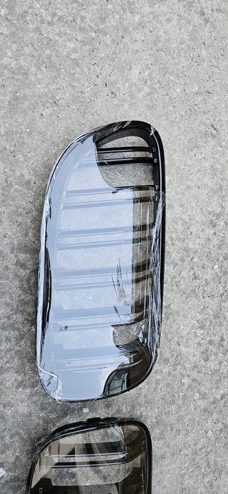 Бъбреци  реплики (решетка) за BMW E92