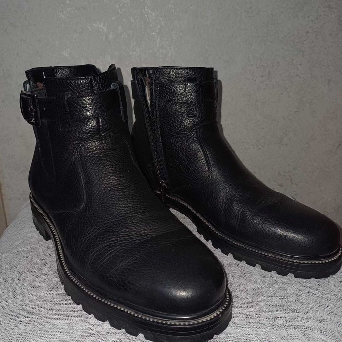 Продам зимние ботинки мужские