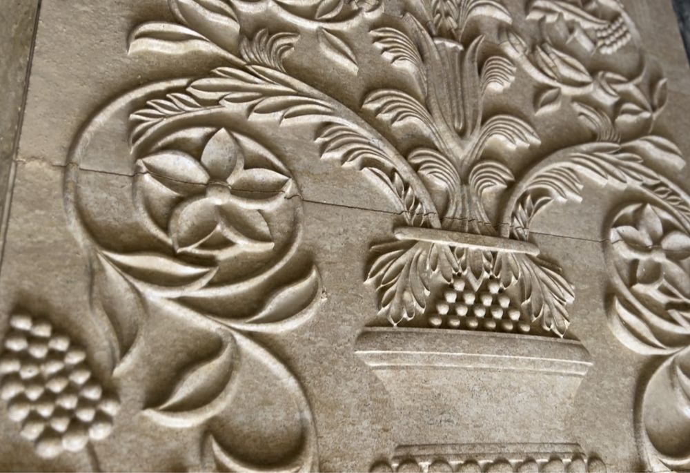 Travertindan oyilgan gul izdelya zakaz , узоры зделя из травертина