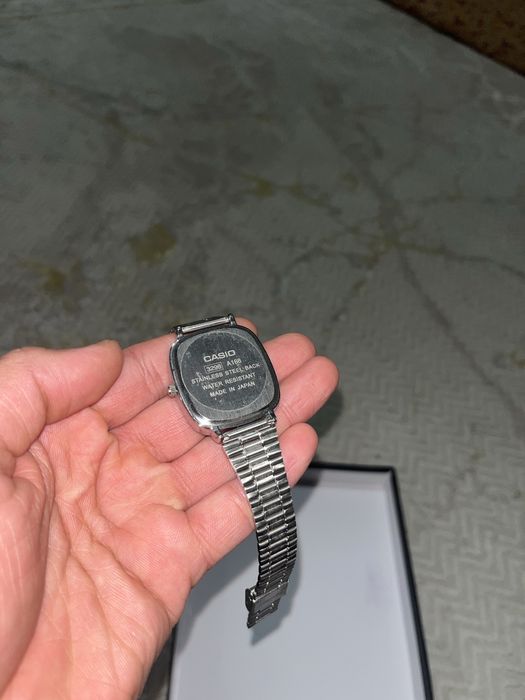 Продам часы Casio
